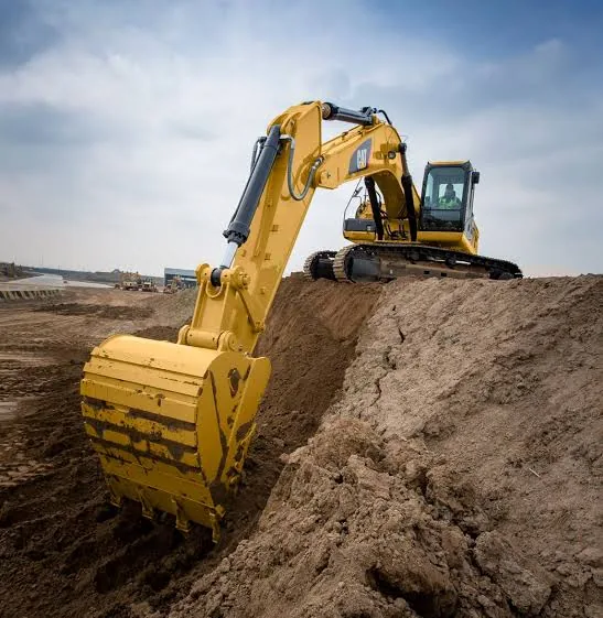 Earthmoving on rent