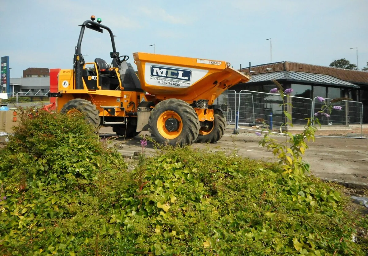 3–5 Ton | Site Dumpers on rent